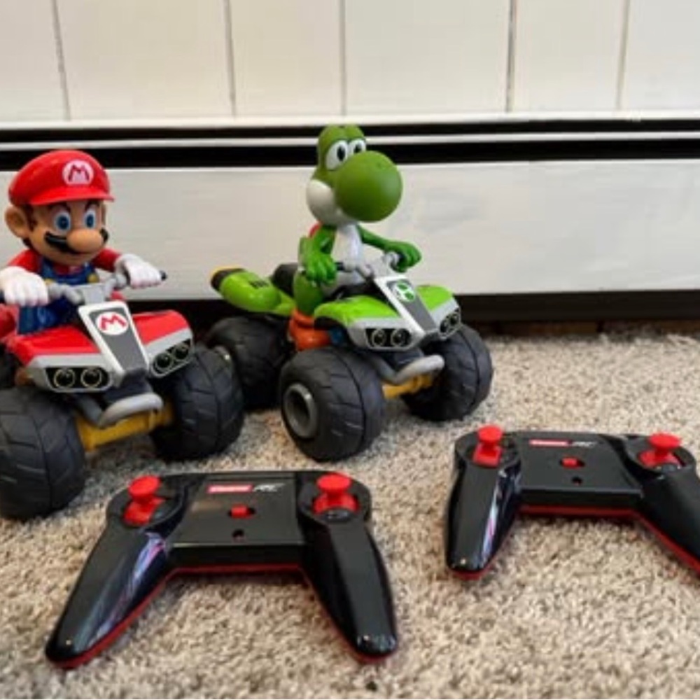 Mario and Yoshi Racing Adventure Remote Control Cars - Picture 2 of 5